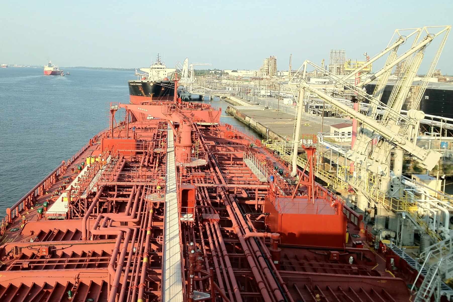 Exporturile de petrol american ating record: Asia, uriașă, își triplează importurile