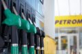 Ieftiniri record la pompă: Benzina și motorina s-au ieftinit de două ori azi!