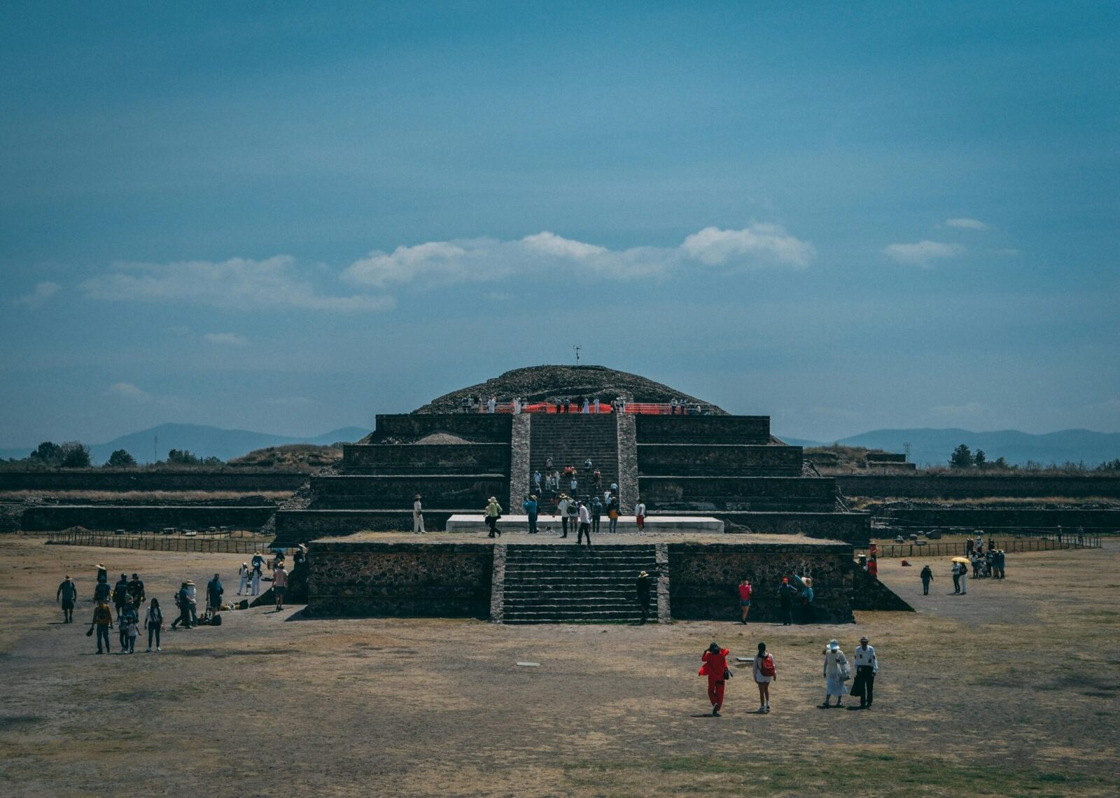 Atacul din Teotihuacan: Criminalul, influențat de masacrele din SUA