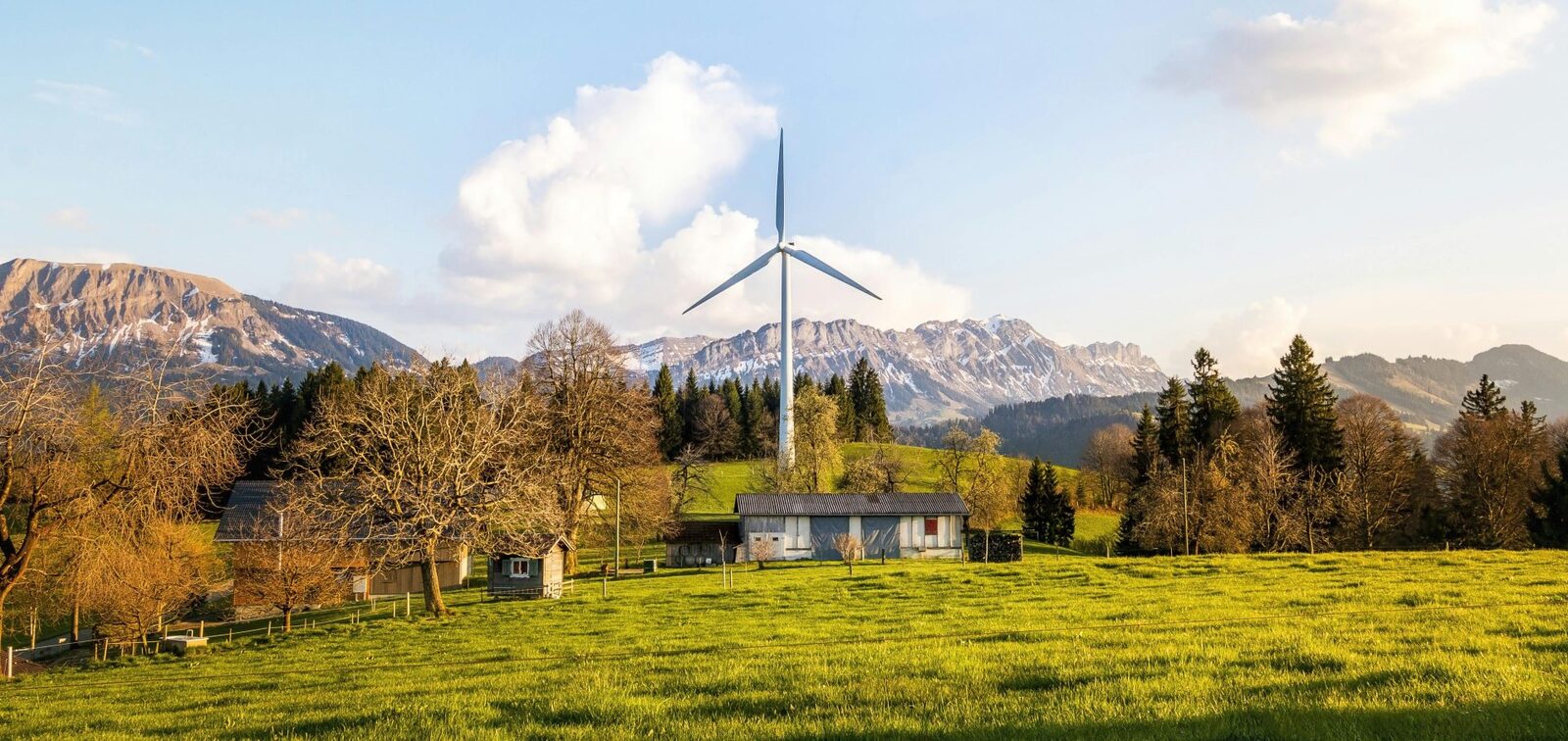 Comisia Europeană pompează 2,5 milioane € pentru energia regenerabilă