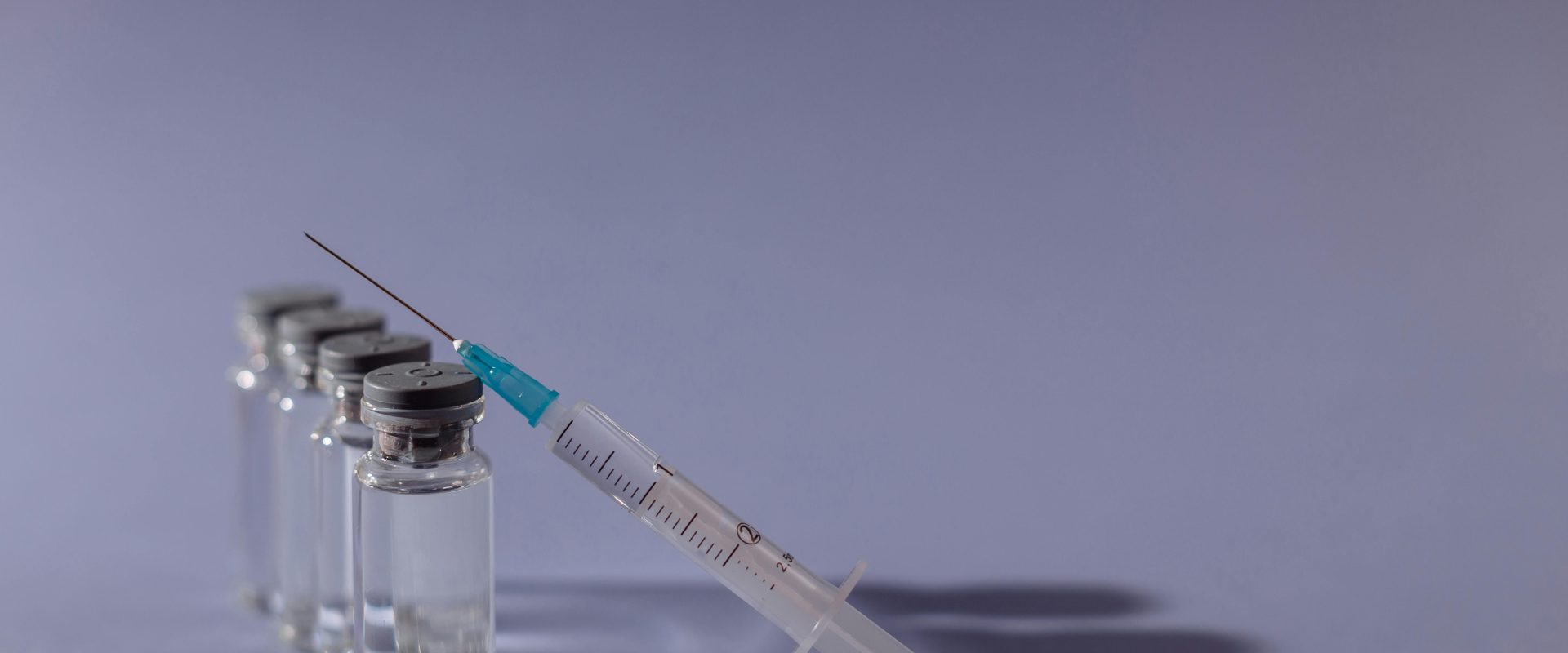 Europa: Vaccinarea merge bine, dar rujeola și tusea convulsivă pun probleme