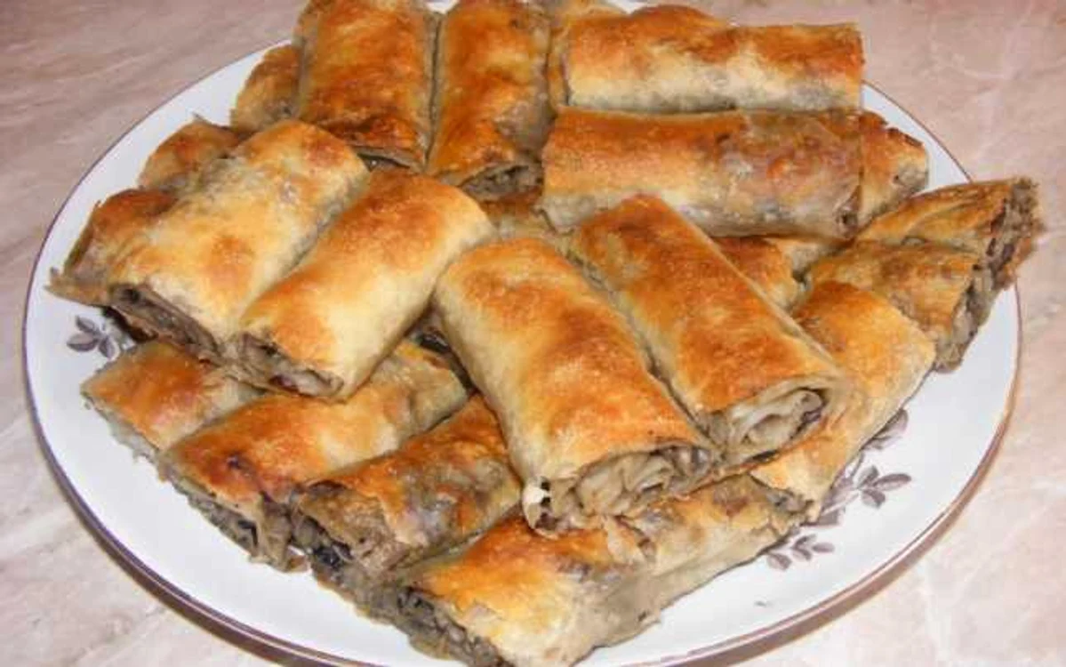 Radu Anton Roman dezvăluie secretul plăcintei cu ceapă: Rețeta!