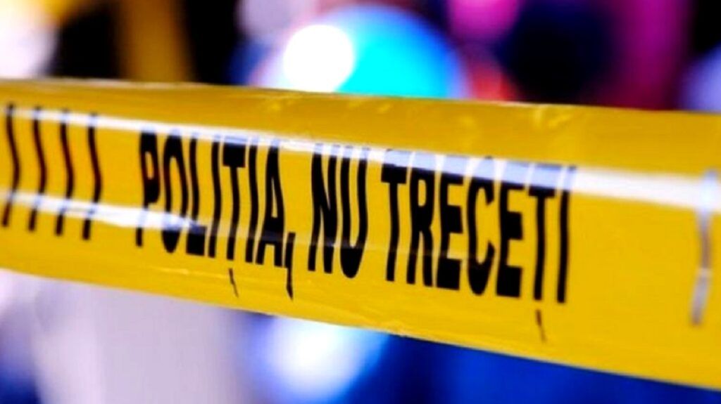 Macabru în București: Minoră, acuzată de uciderea mamei sale