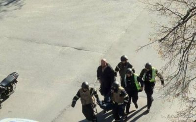 Kiev, anchetă după ce doi polițiști au fugit de civili în timpul focurilor de armă