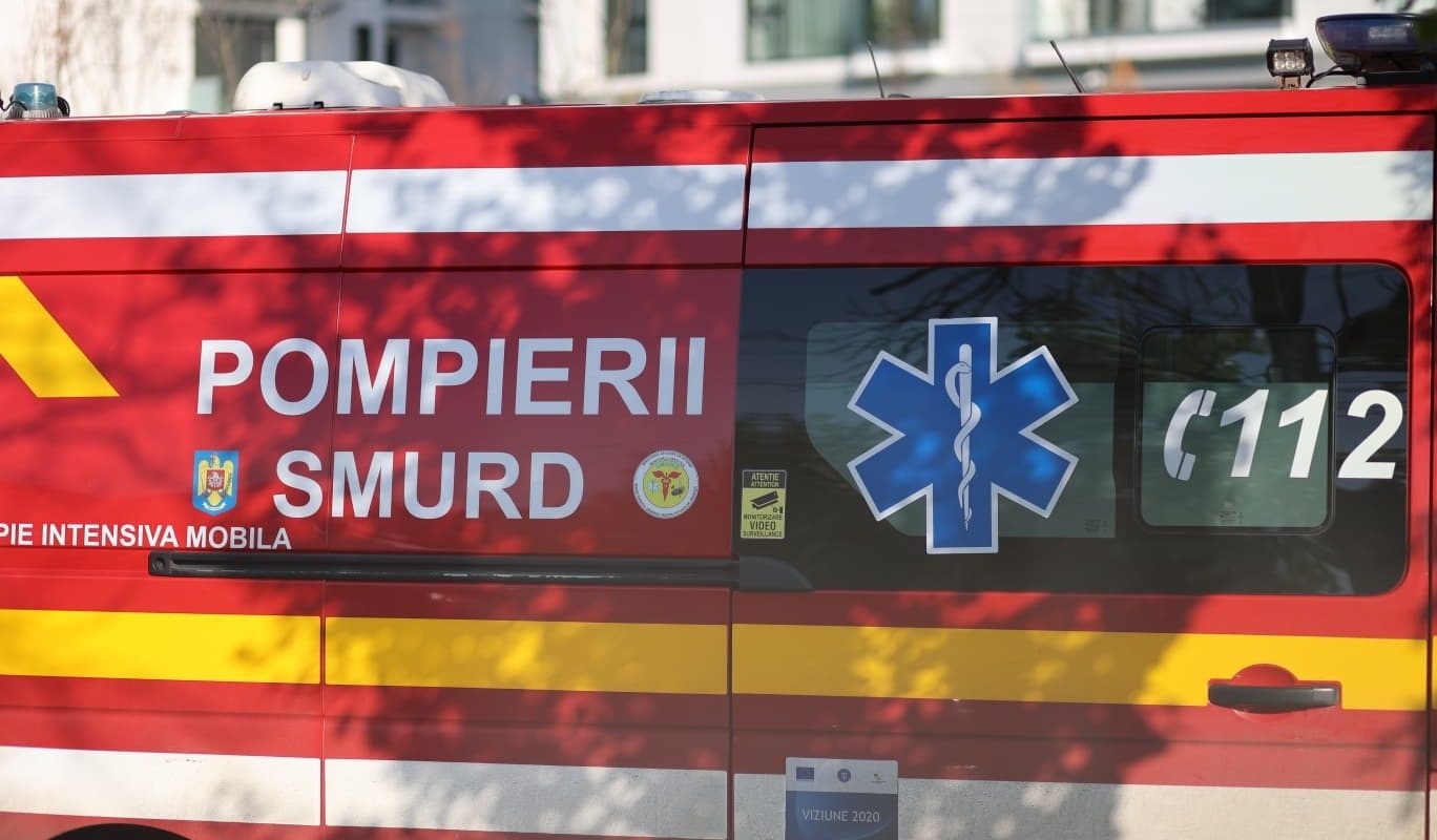 Incendiu puternic într-un bloc din Florești: 22 de persoane, evacuate