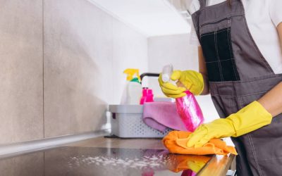 Curățenie mortală: Ce NU amesteci NICIODATĂ, pericol SIGUR în casă