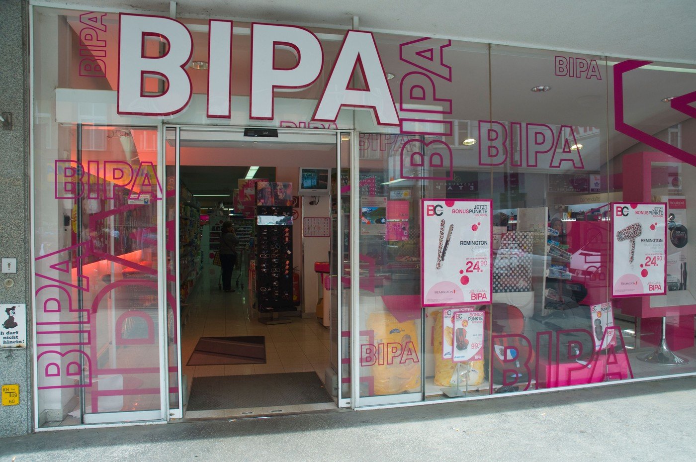 Bipa se extinde masiv în România: Unde apar noi magazine și ce locuri de muncă oferă