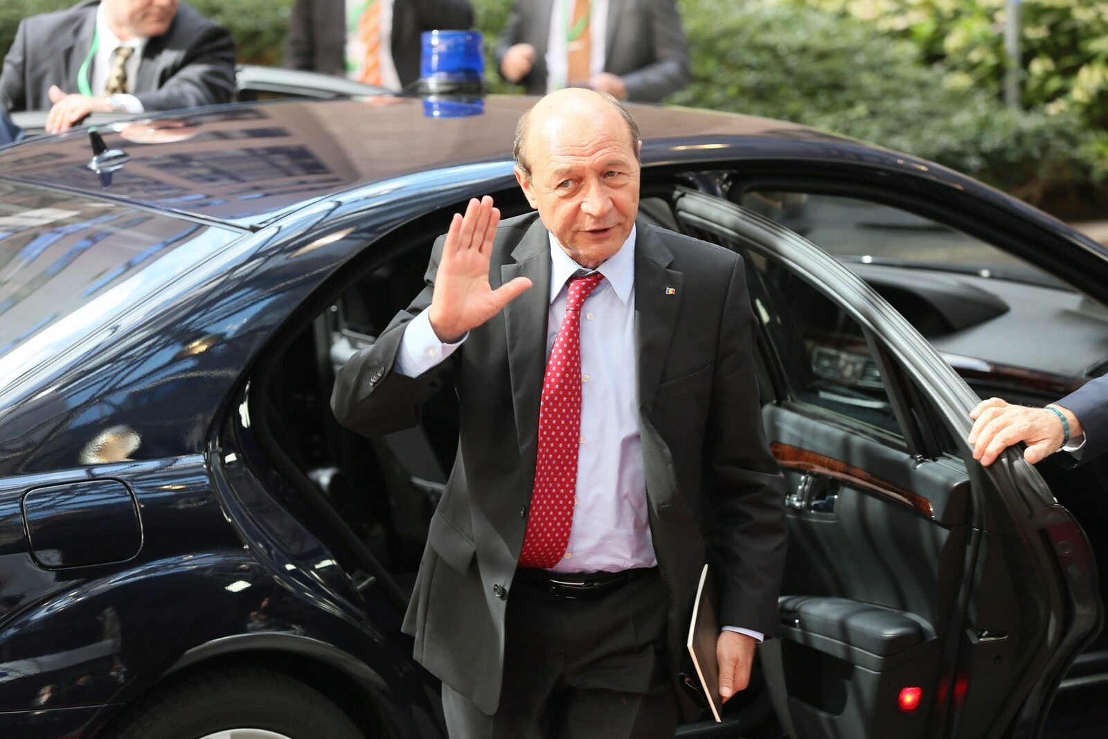 Băsescu, EXCLUSIV: Planul B, Armata Europeană, parteneră NATO, dar fără Trump