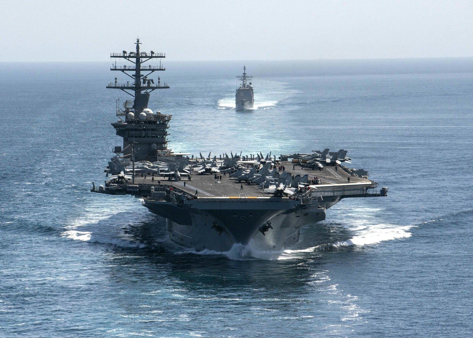 Trump, noua amenințare: Iranul promite să scufunde navele SUA, după blocadă