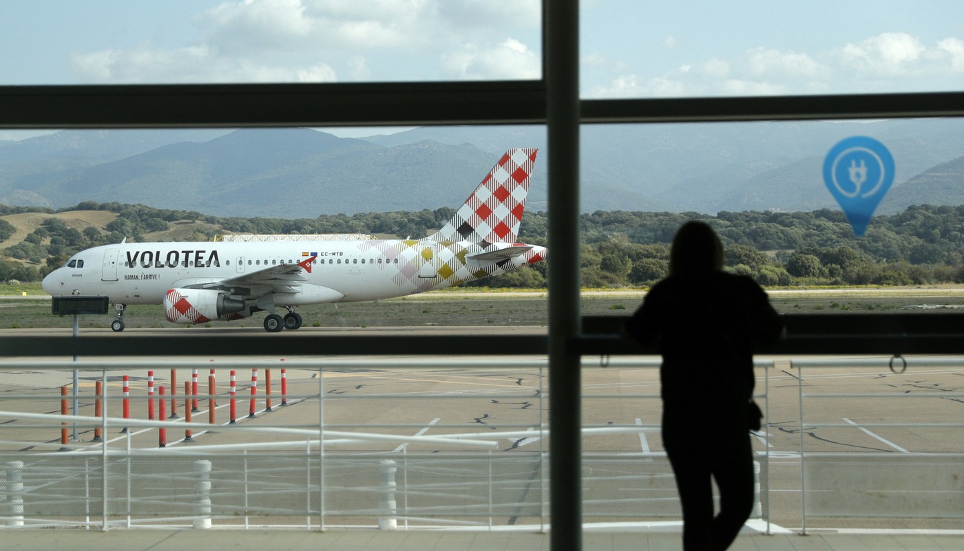 Atenție, pasageri: Zborul s-a scumpit! Nouă taxă, chiar și pentru biletele cumpărate