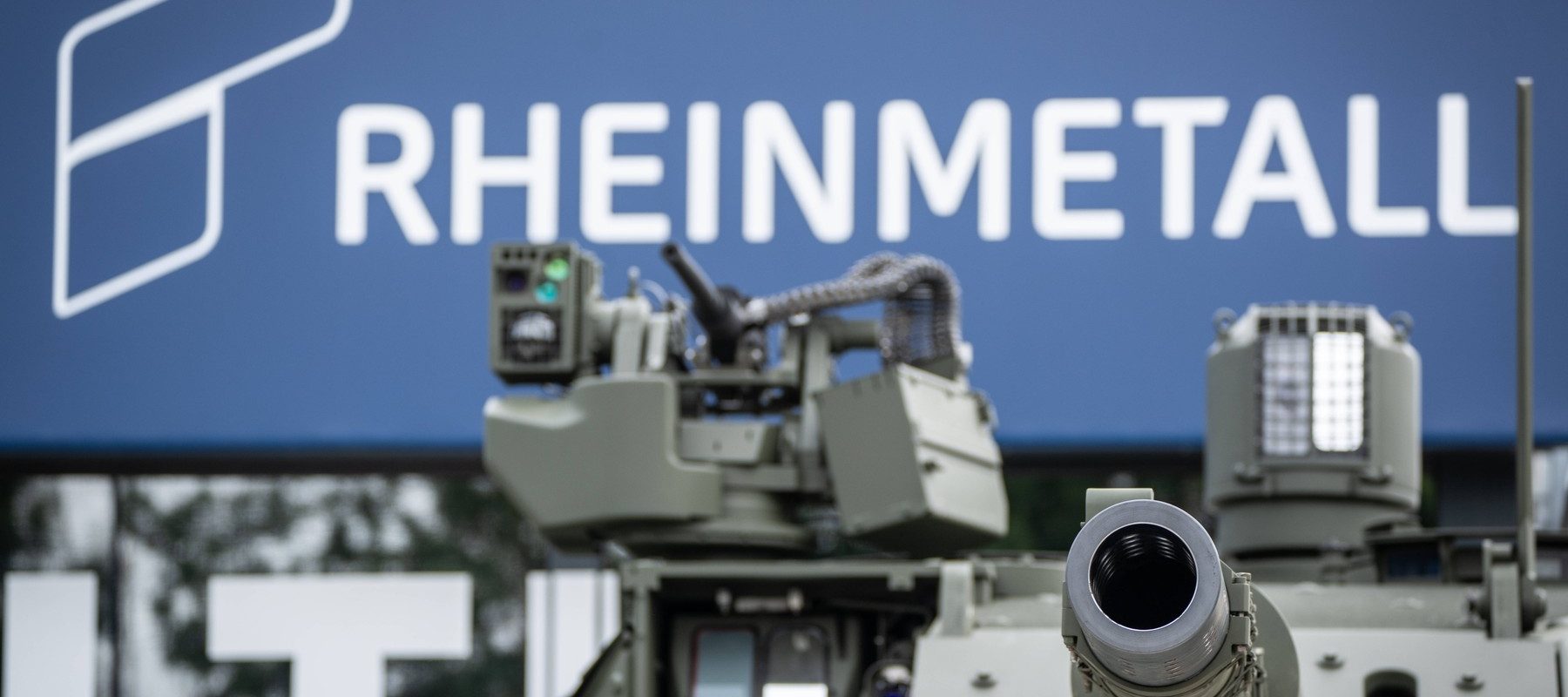 Blocaj la Berlin: Protestatarii au ocupat sediul Rheinmetall
