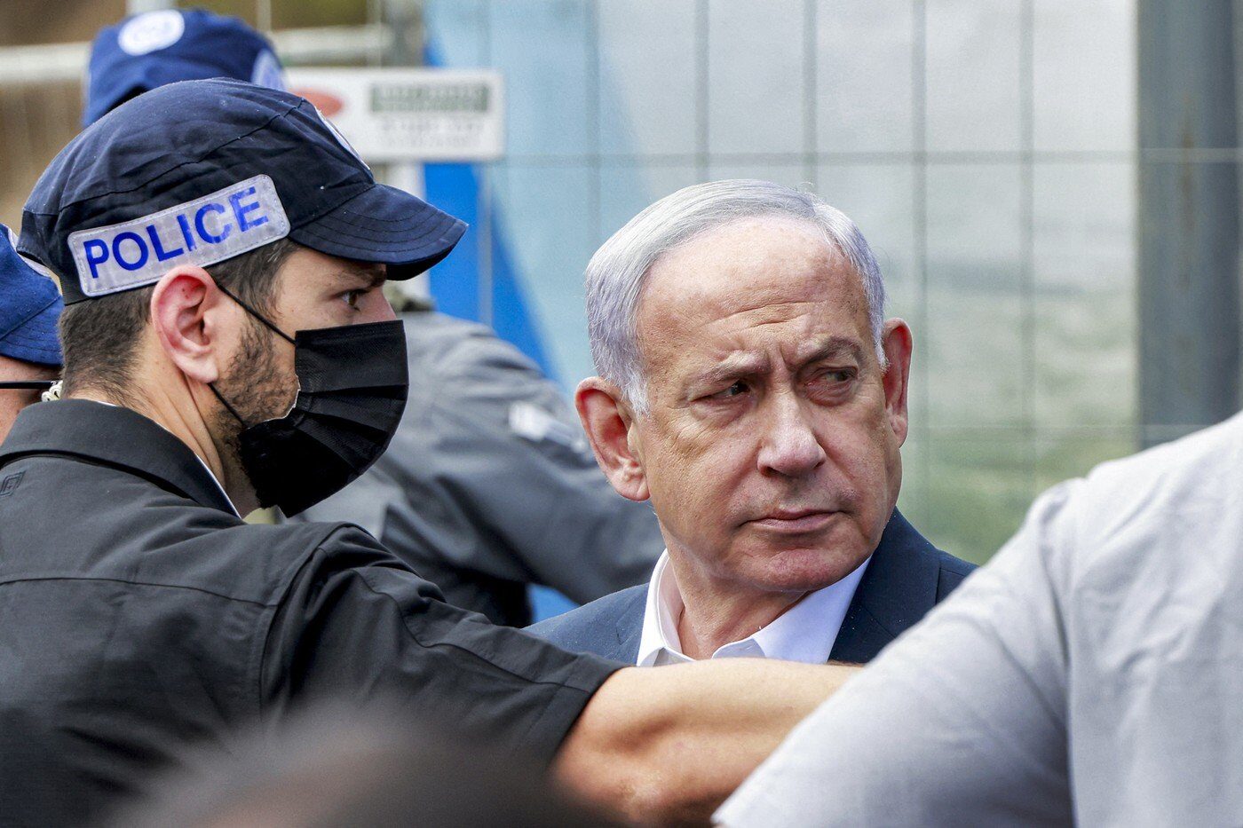 Gesturi obscene pentru premierul israelian, în direct pe un post tv spaniol
