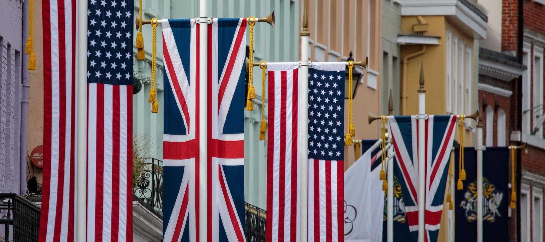 DONDALD Trump amenință Marea Britanie: Acordul comercial, în pericol din cauza Iranului