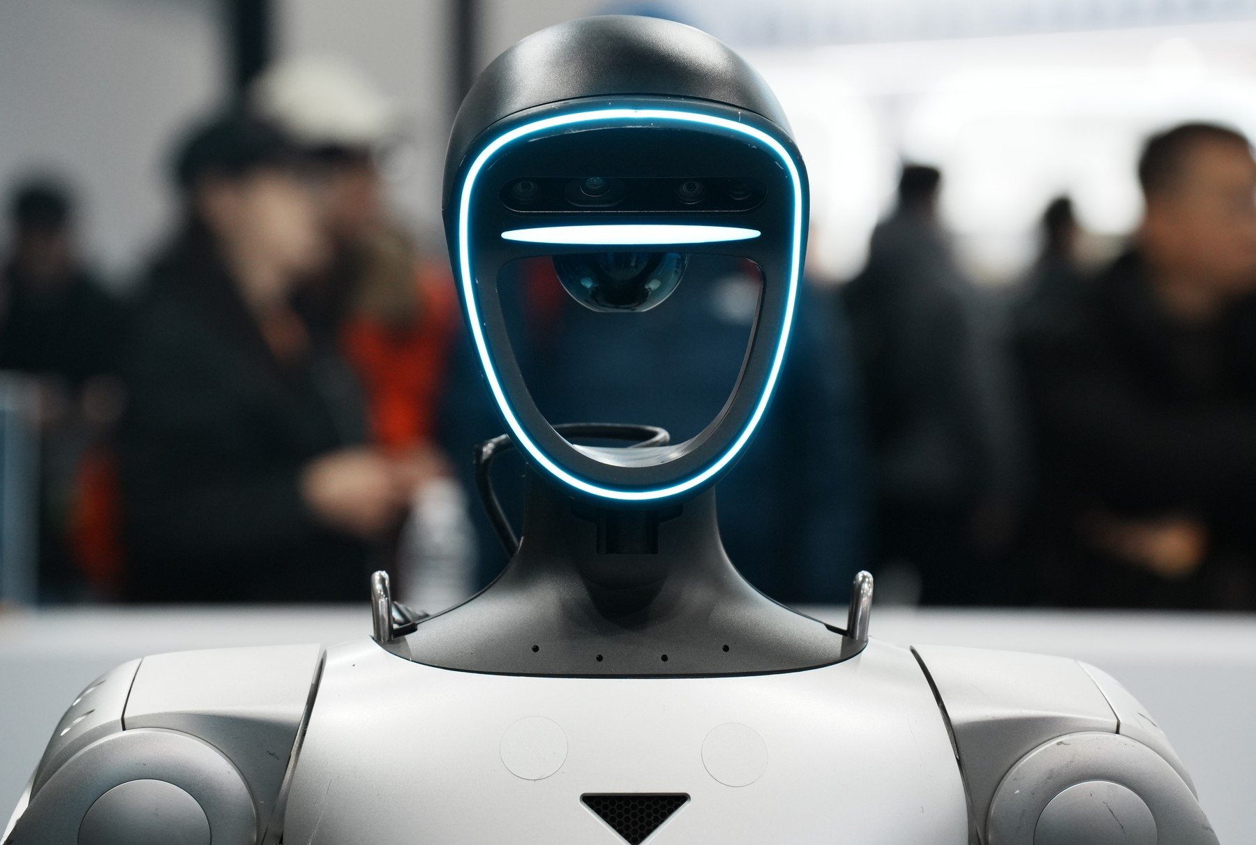 Robotul ucigaș la restaurantul chinezesc: Angajații au intervenit in extremis