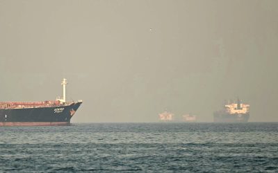 Petrolul, în cădere liberă după vestea din strâmtoarea Ormuz