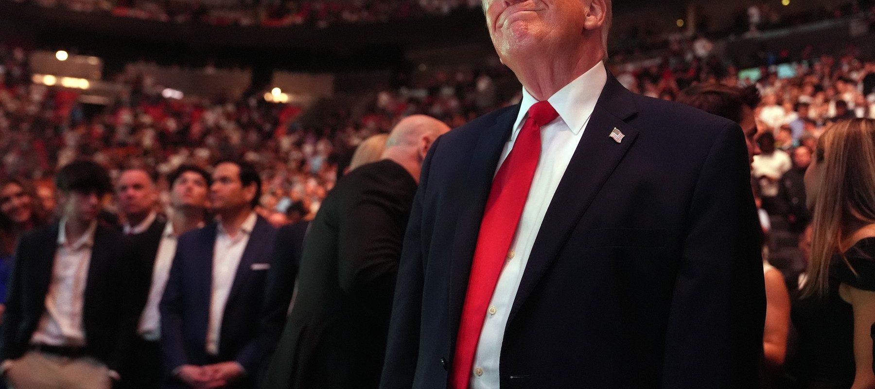 Cum au făcut avere pe spinarea lui Donald Trump: Pariuri „fierbinți”