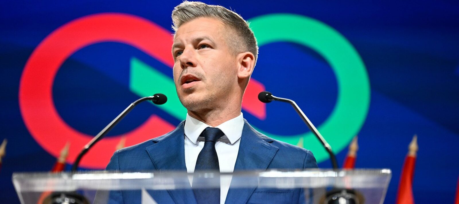 Magyar, premier ales, acuză: Documente secrete, distruse de guvernul ungar