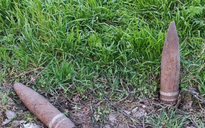 Două proiectile neexplodate, găsite într-un sat din Galați