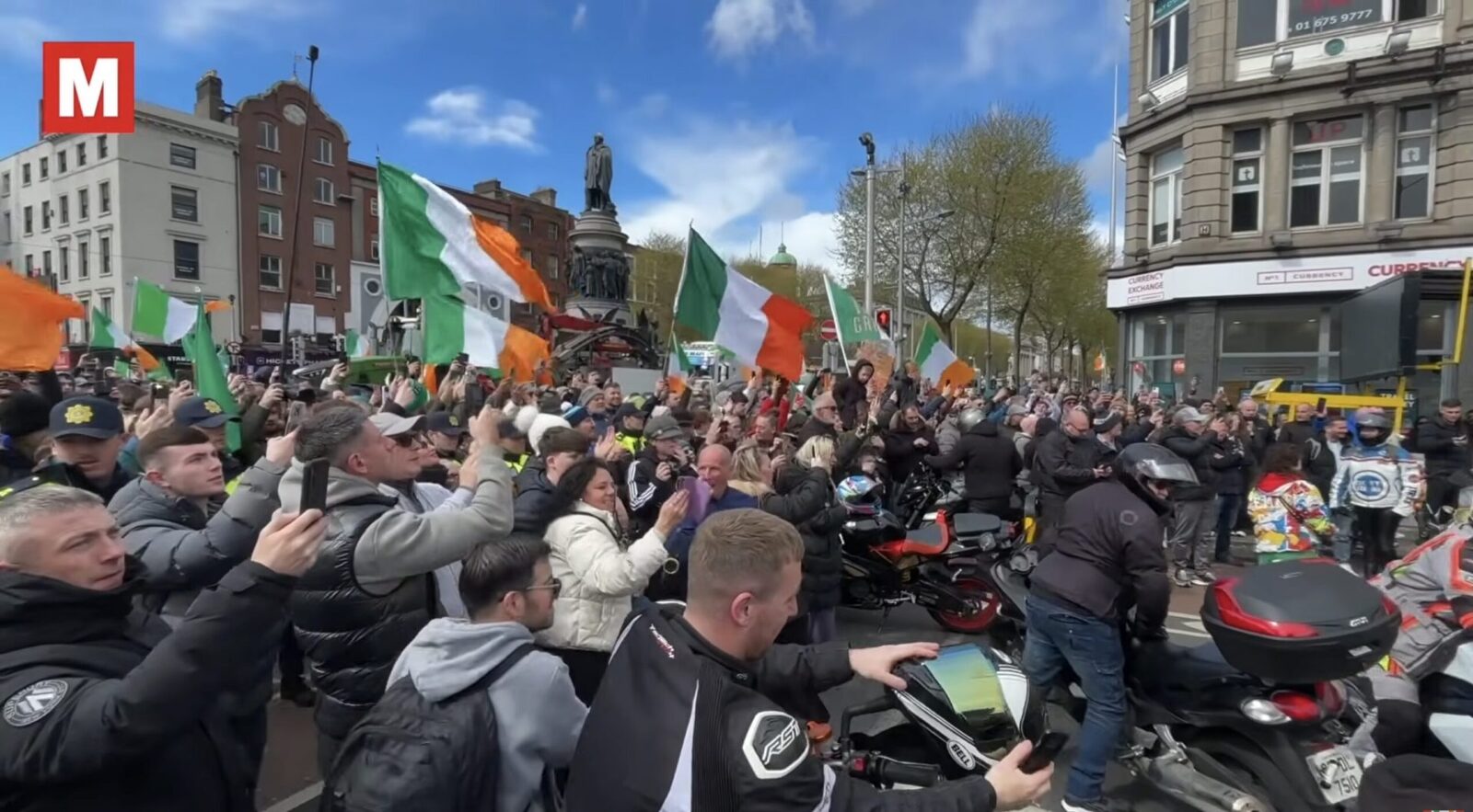 Proteste anti-prețuri la benzină în Irlanda: Poliția le declară ilegale