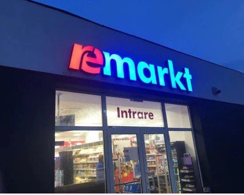 Foștii manageri Metro intră pe minimarket după ce închid Real Remarkt