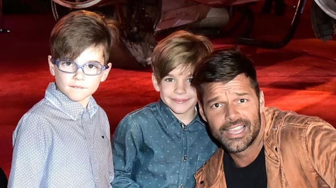 Matteo și Valentino, fiii lui Ricky Martin, staruri pe scenă în Argentina