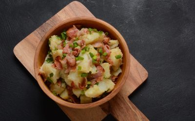 Ouăle de Paște nu se aruncă: Salată bavareză, deliciul cu gust din România