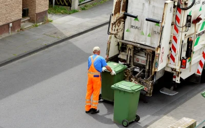 Gunoiul, la control: Proprietarii și administratorii, obligați legea