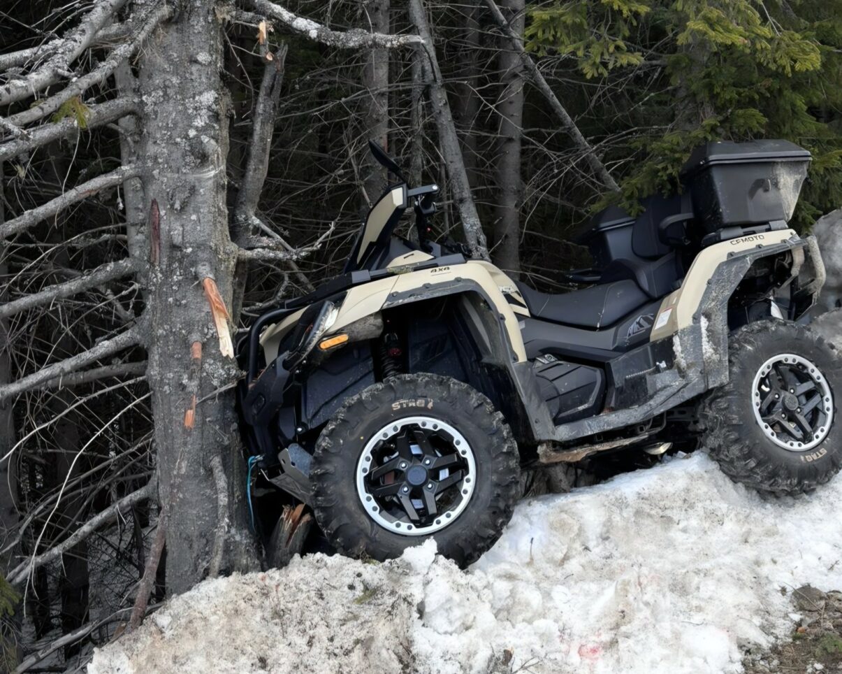 Accident GRAV cu ATV în Gorj: Două victime, una în stare CRITICĂ