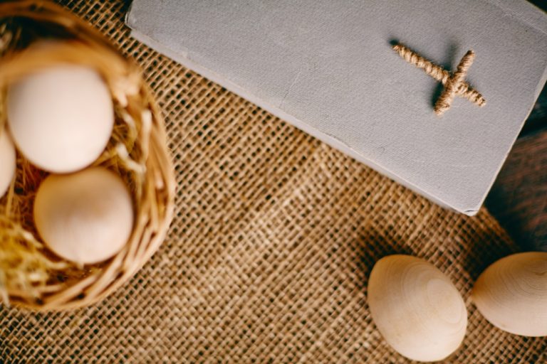 Marele Sâmbătă 2026: Tradiții, pregătiri și ce nu știai despre ziua-limită