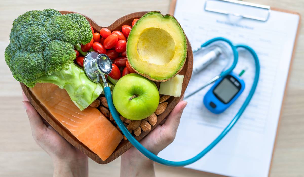 Ce evită un cardiolog DUPĂ 18:00? Reguli simple PENTRU inima ta