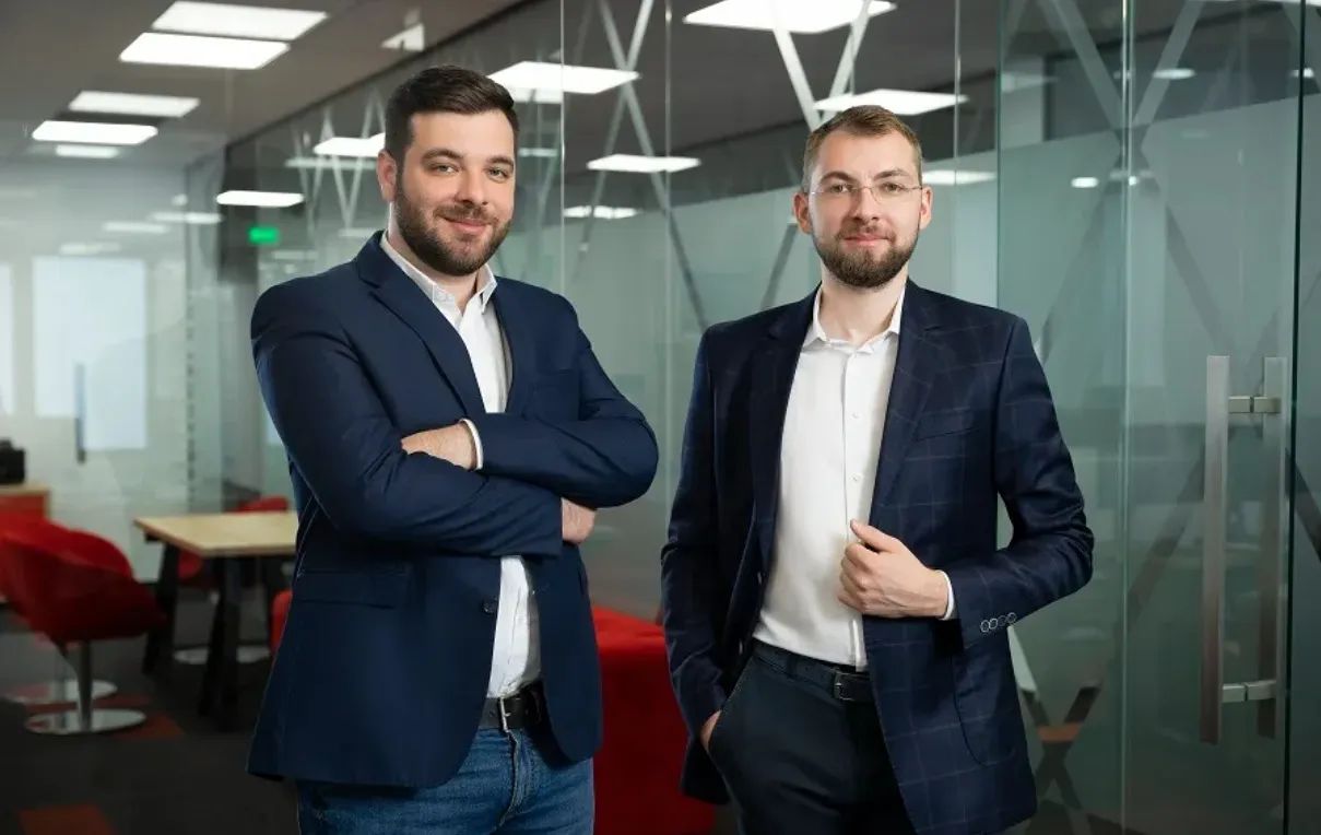 Antreprenorii români vânduți către MedLife: Unde-și investesc acum banii