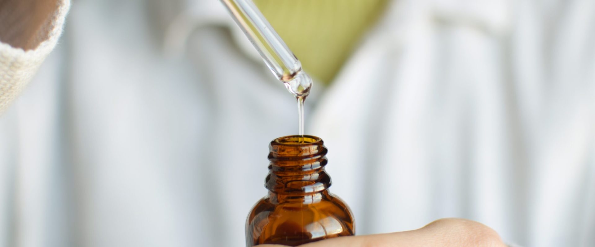 Tratamentele de beauty bizare, febra social media: Trend sau știință?