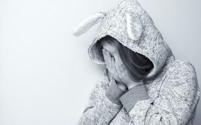 Atac de panică: De la patologie la furtuna vegetativă, simptome și soluții