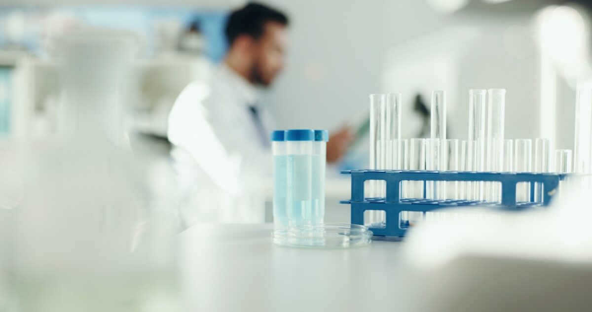 Beneficii șocante și riscuri ascunse: Tot ce trebuie să știi despre studiile clinice