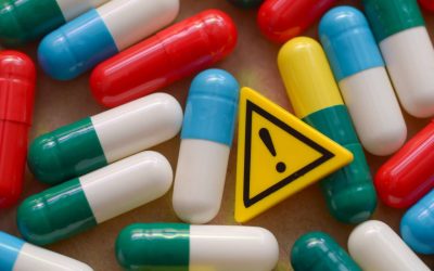 Ce nu trebuie să combini cu suplimente: Riscuri și reacții adverse