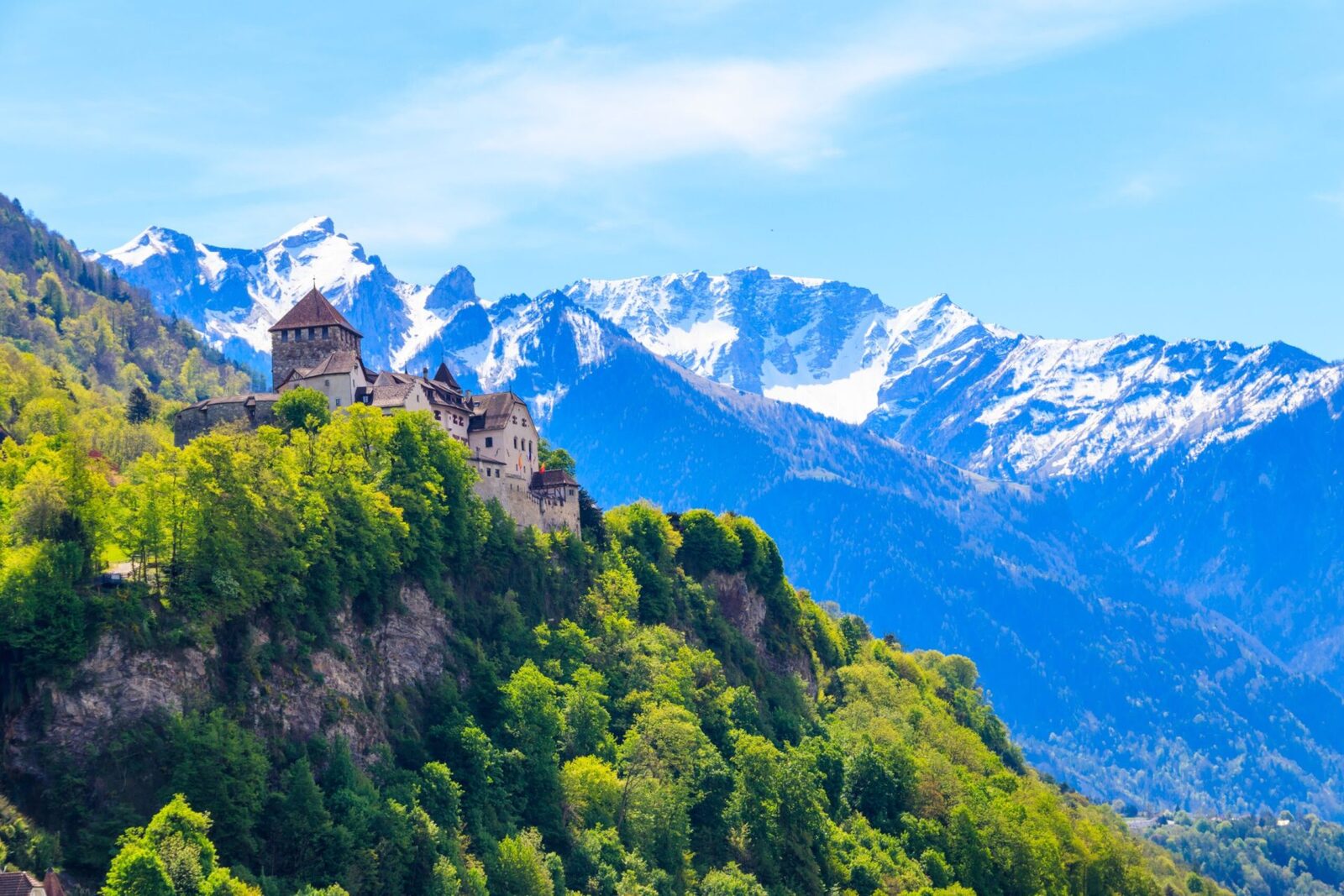 Țara europeană subestimată, cu peisaje și castele de poveste