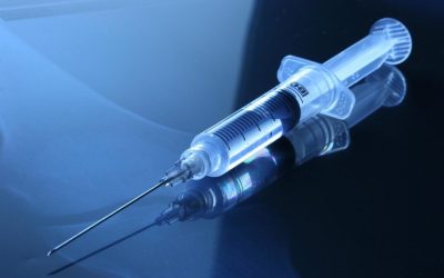 Vaccinul antigripal protejează creierul: Alzheimer, risc mai mic. Doza contează