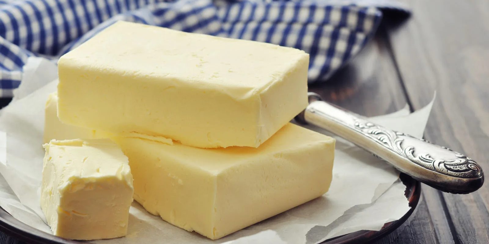 Unde și Cât se Ieftinește Untul: Prețul Scade Masiv în România și Europa