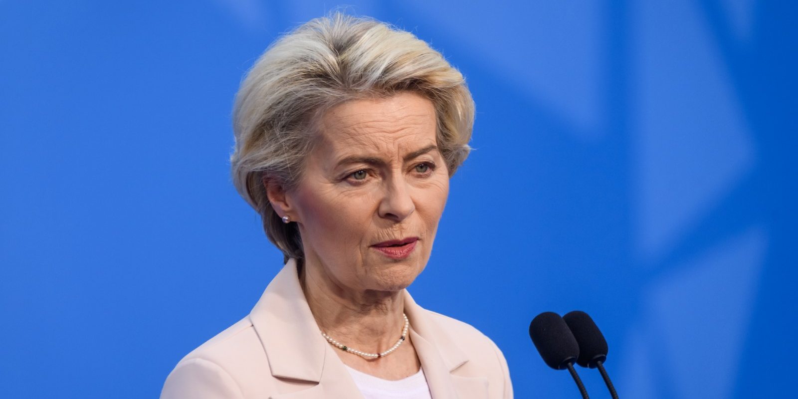 Ursula von der Leyen lansează aplicația europeană de verificare a vârstei