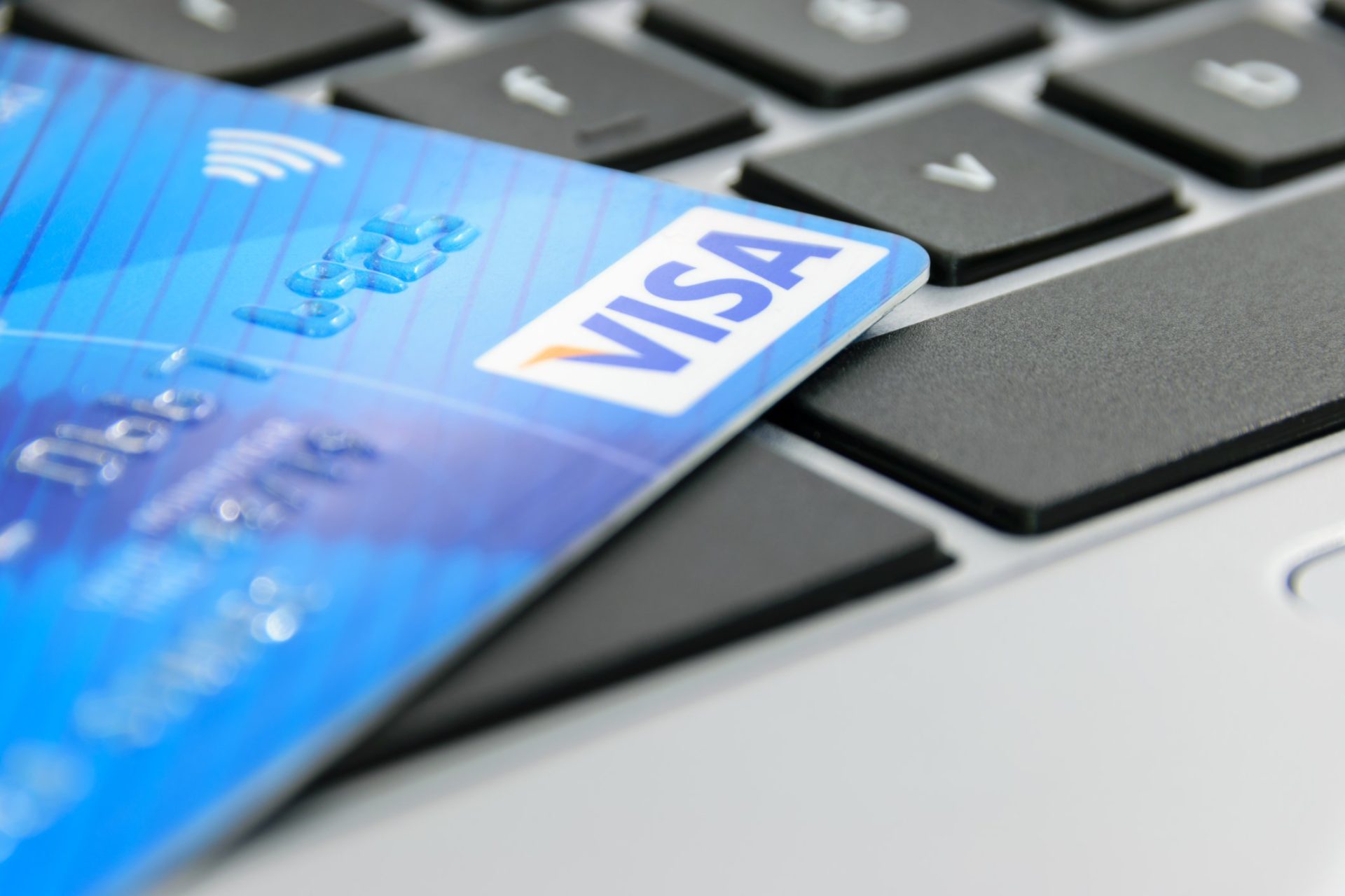 Visa se bazează pe inteligența artificială: Siguranța, pe primul loc