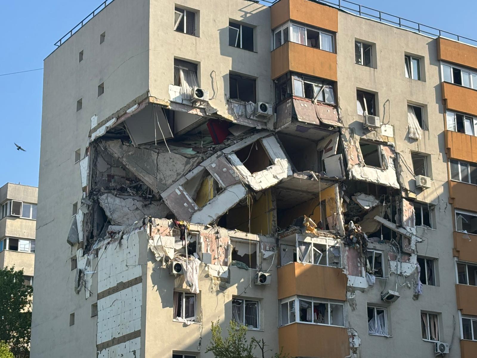 Șase luni de la Rahova: Drama continuă. „Am rămas doar cu hainele de pe mine”