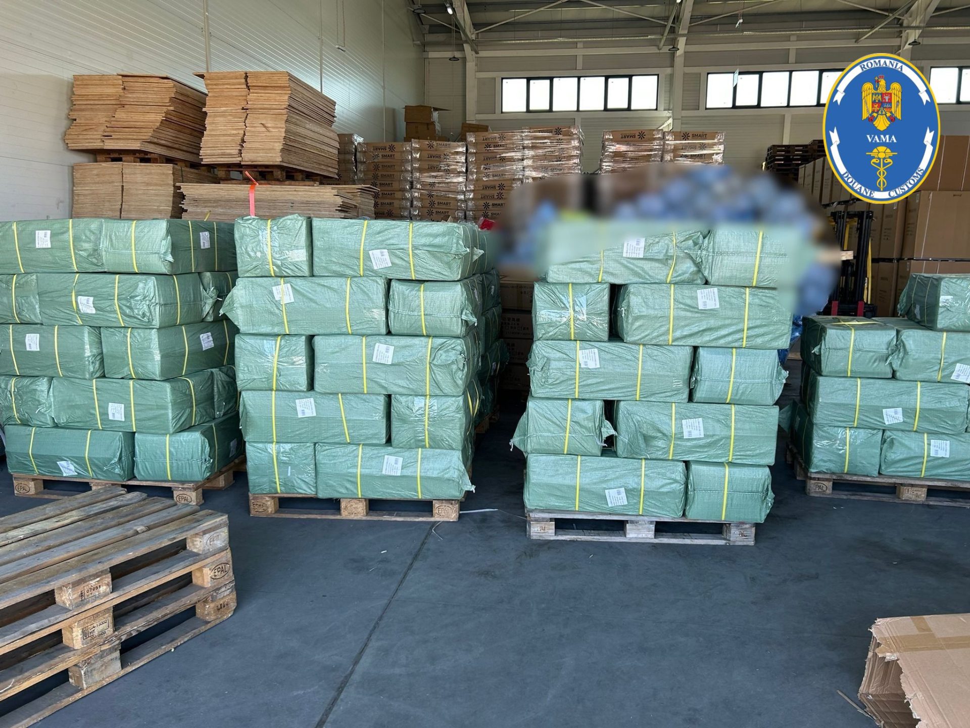 Bunuri de 2,14 milioane lei, confiscate de autorități la Constanța