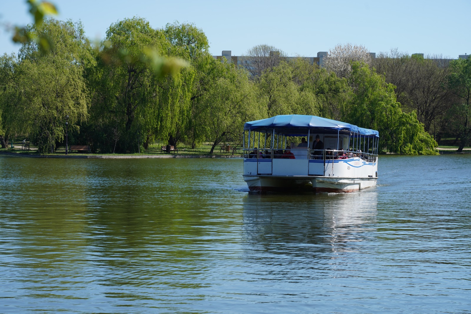Gratuit prin Parcul IOR: Vaporașul te plimbă zilnic. Vezi programul