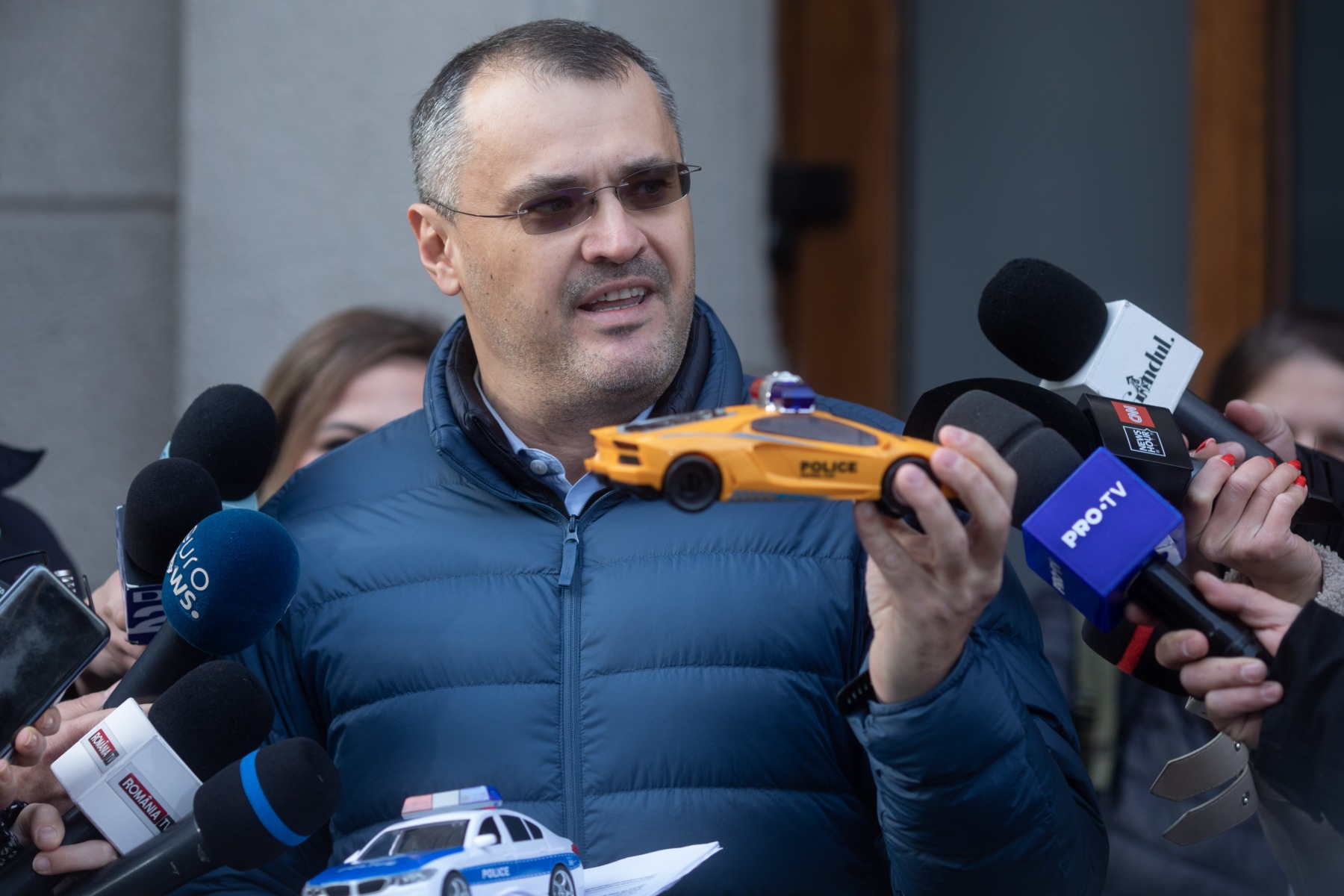 Ghinea (USR), atac dur la Grindeanu: „Pleacă la incendiu, apoi ceartă pompierii”