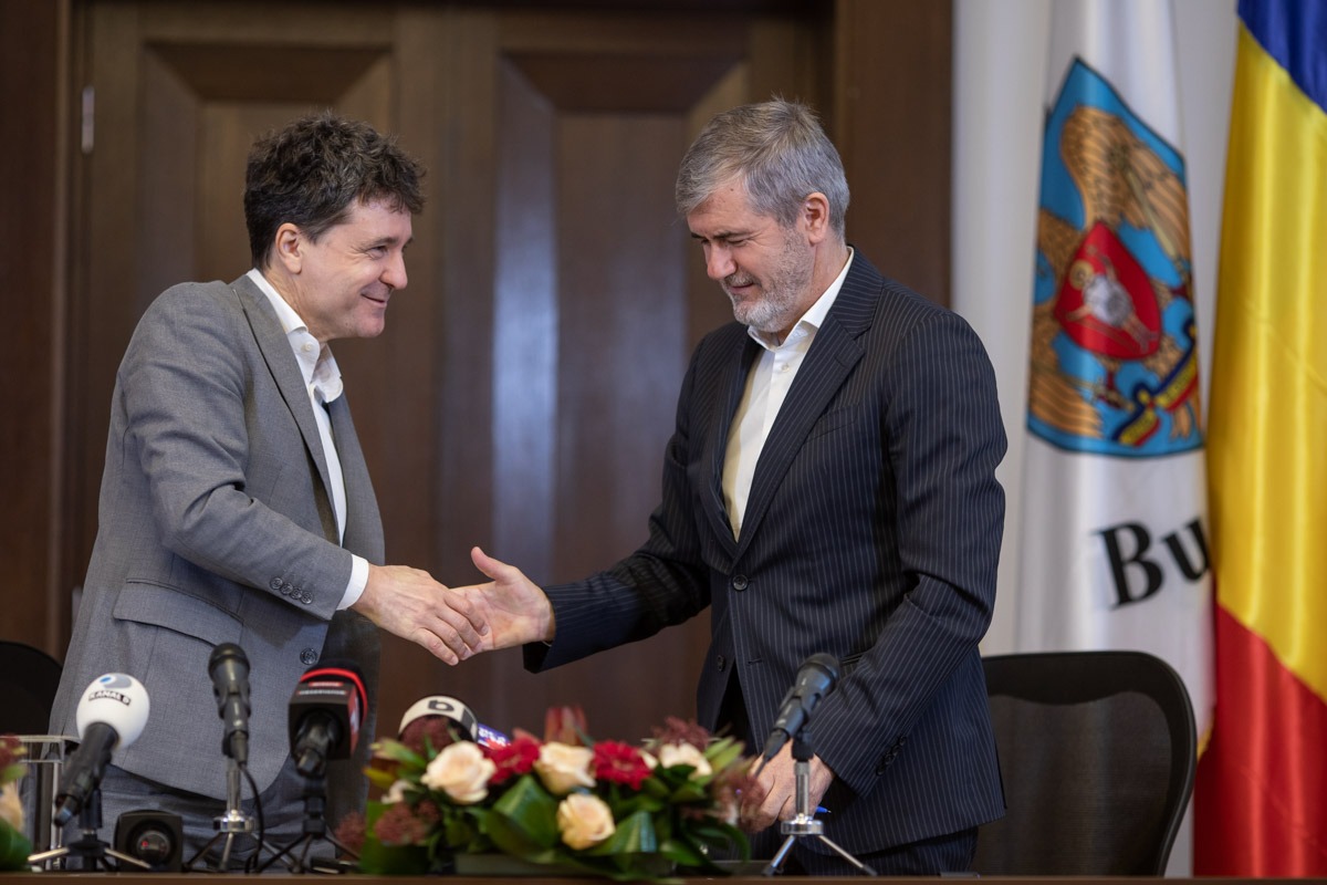 Iftime APASĂ pe rămânerea PNL la guvernare: „Rol de conducere!”