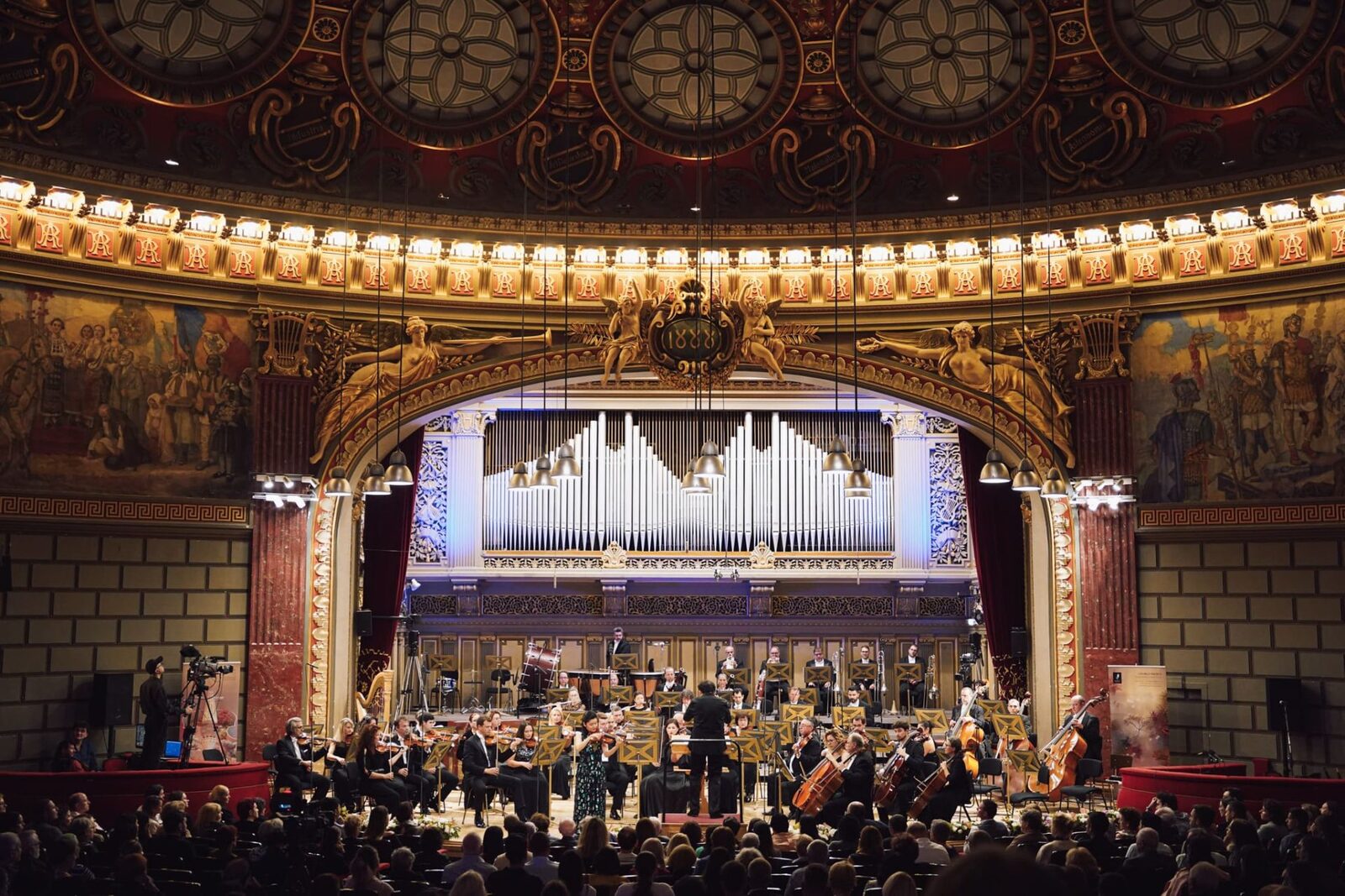 Premii SPECIALE pentru tinerii muzicieni, la Concursul ENESCU 2026