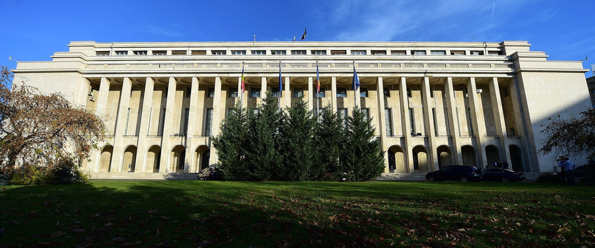 Nicușor Dan: Criza politică internă, rezolvare pro-Europa