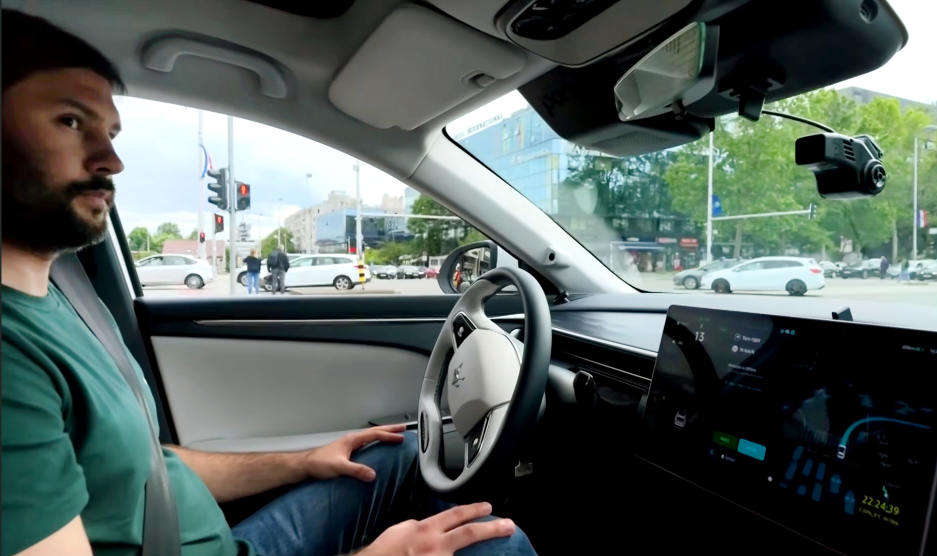 Uber introduce taxiurile fără șofer în Europa: Prima țară unde le poți comanda