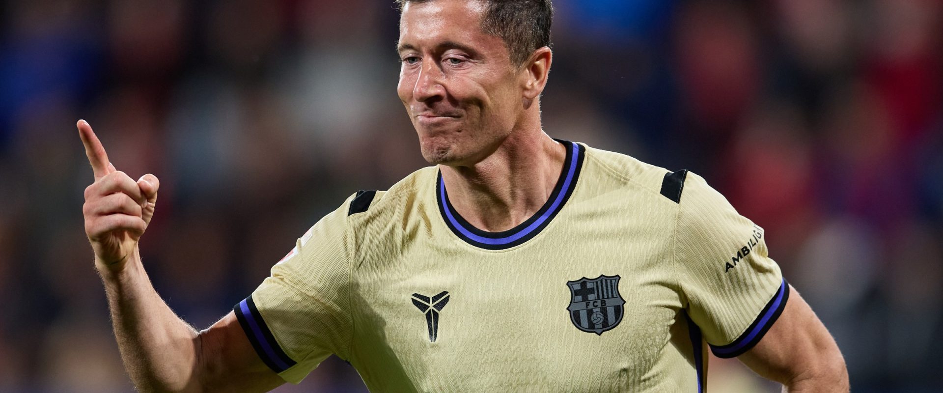 Lewandowski a salvat Barcelona în ultima clipă