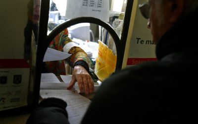 Funcționarii cu amenzi dacă pun cetățenii pe drumuri